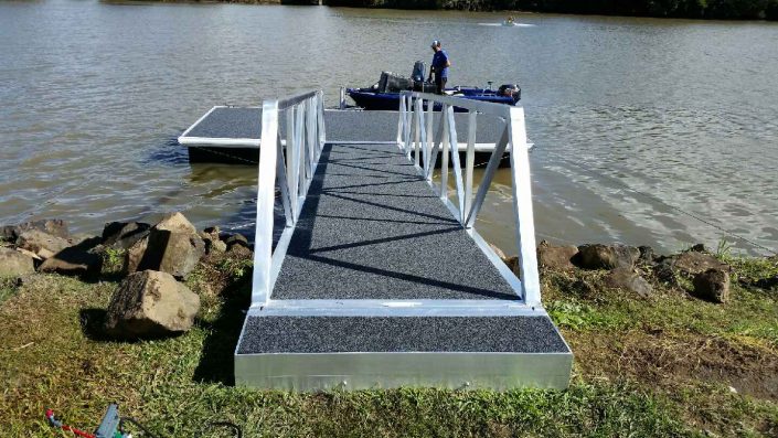 aqua pontoons light weight series
